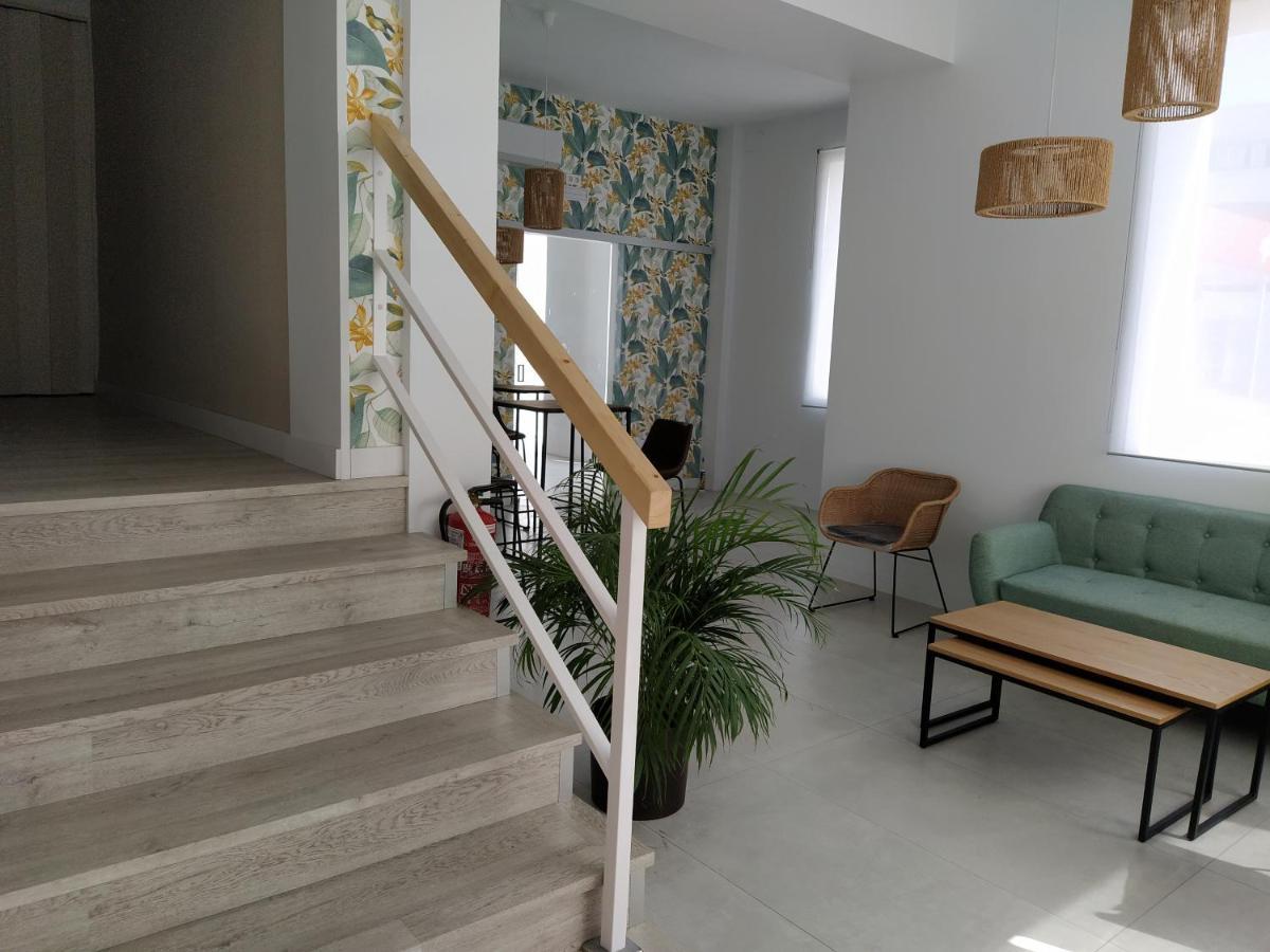 Hostal Tropical Motril Exteriör bild