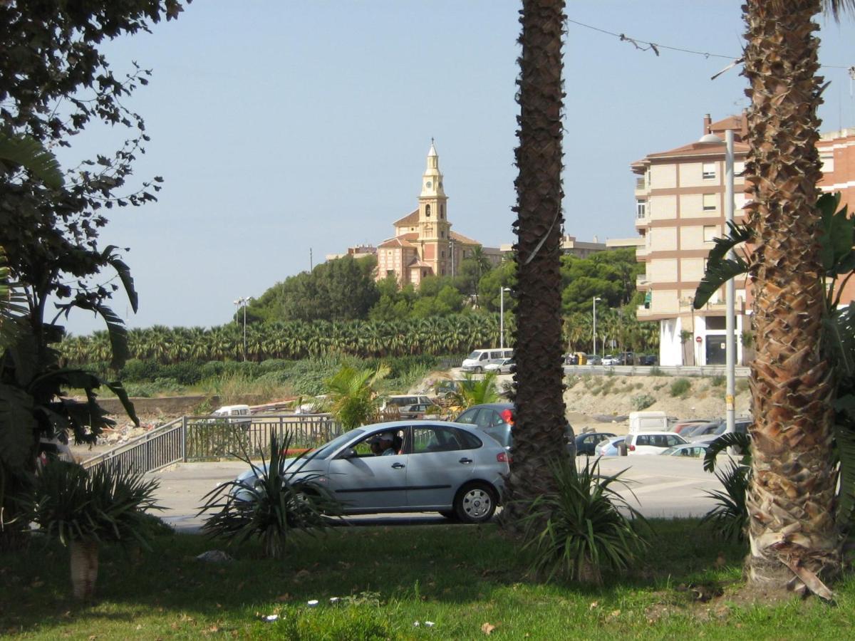 Hostal Tropical Motril Exteriör bild